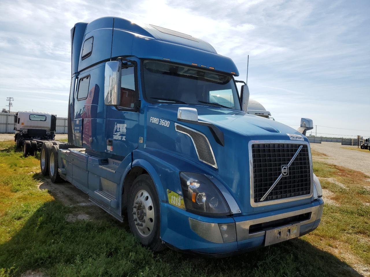 VOLVO NULL 2018 4v4nc9eh6jn885846