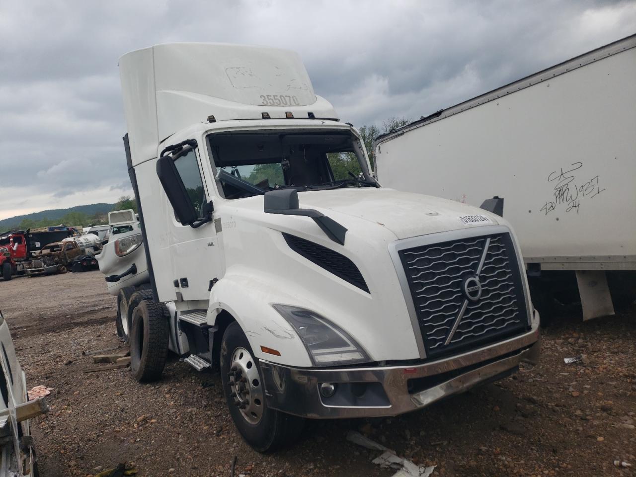 VOLVO NULL 2020 4v4nc9eh6ln260995