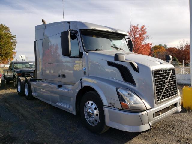 VOLVO NULL 2013 4v4nc9eh7dn565617