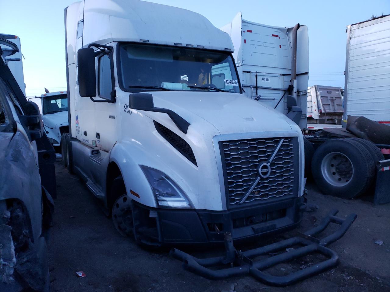 VOLVO NULL 2022 4v4nc9eh7kn215417