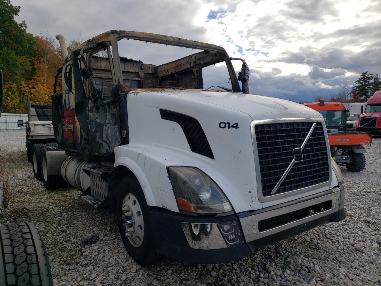 VOLVO NULL 2013 4v4nc9eh8dn135014