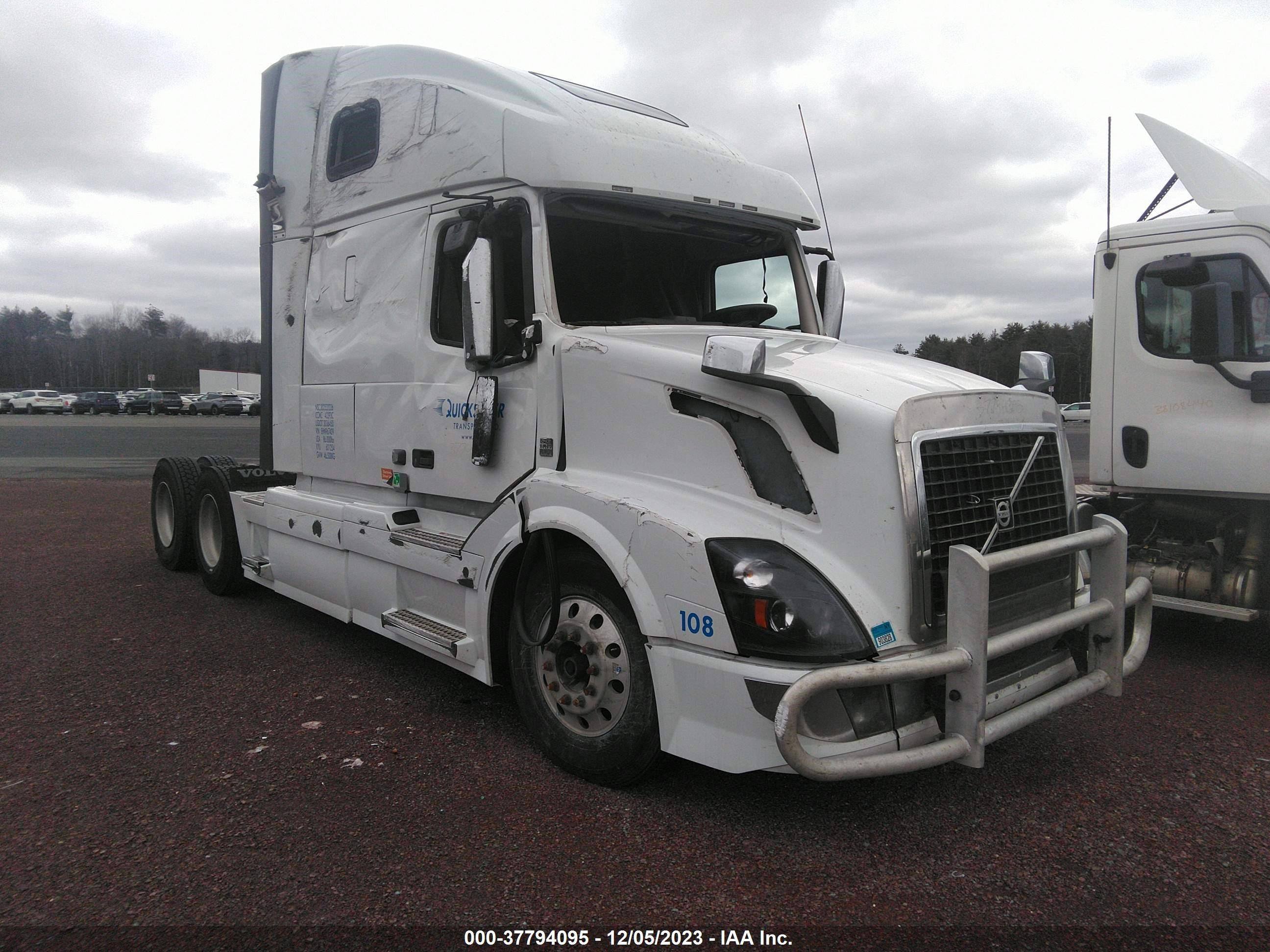 VOLVO ALL 2017 4v4nc9eh8hn967409