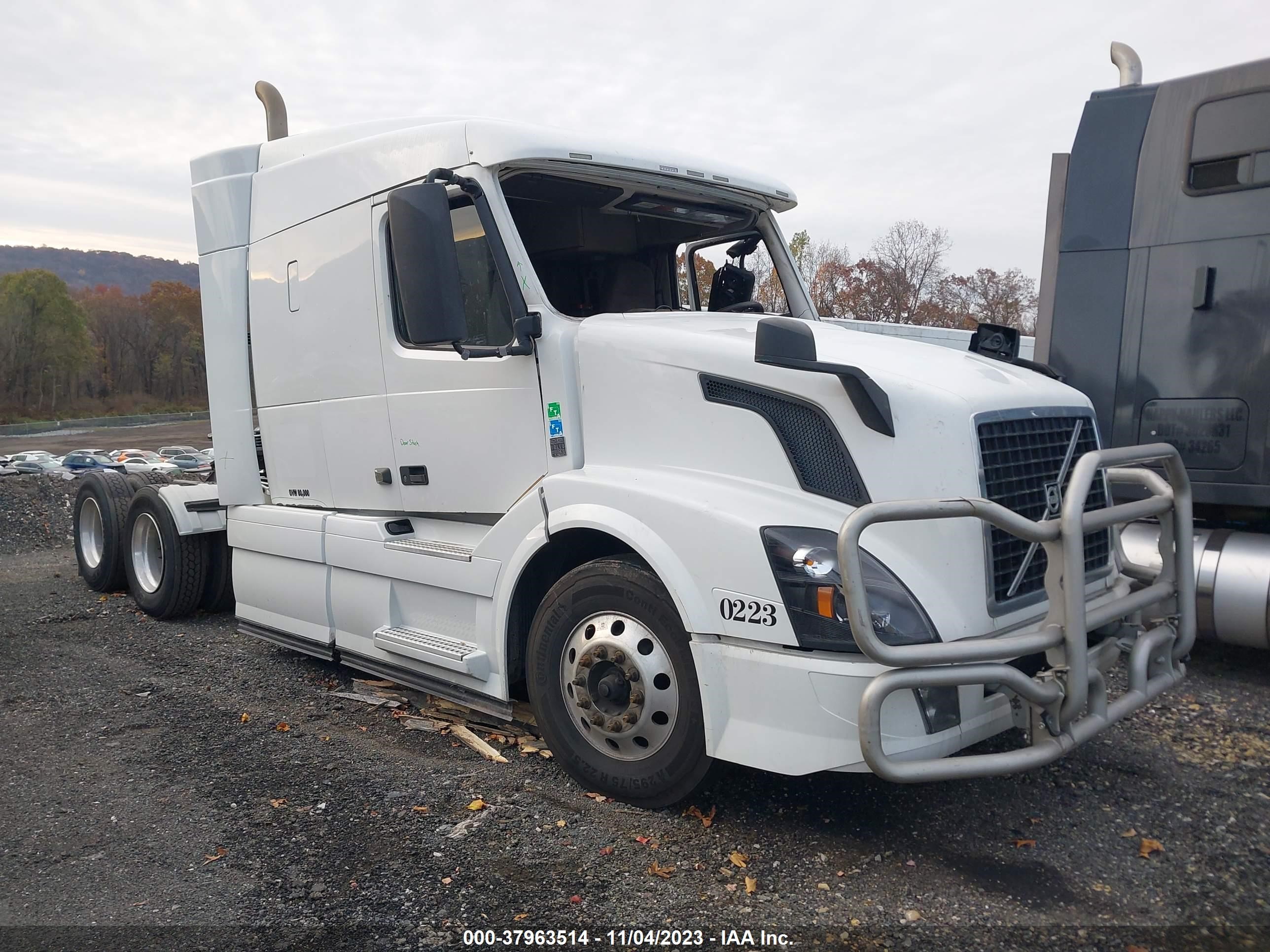 VOLVO NULL 2017 4v4nc9eh8hn977373