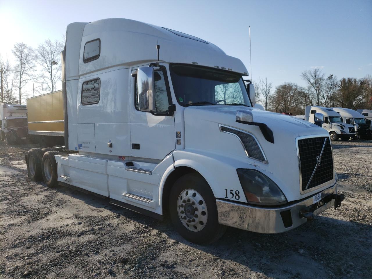 VOLVO ALL 2013 4v4nc9eh9dn566140