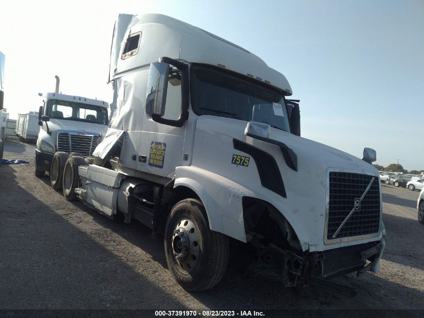 VOLVO NULL 2014 4v4nc9ehxen168565