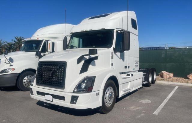 VOLVO VN VNL 2013 4v4nc9ej3dn565889