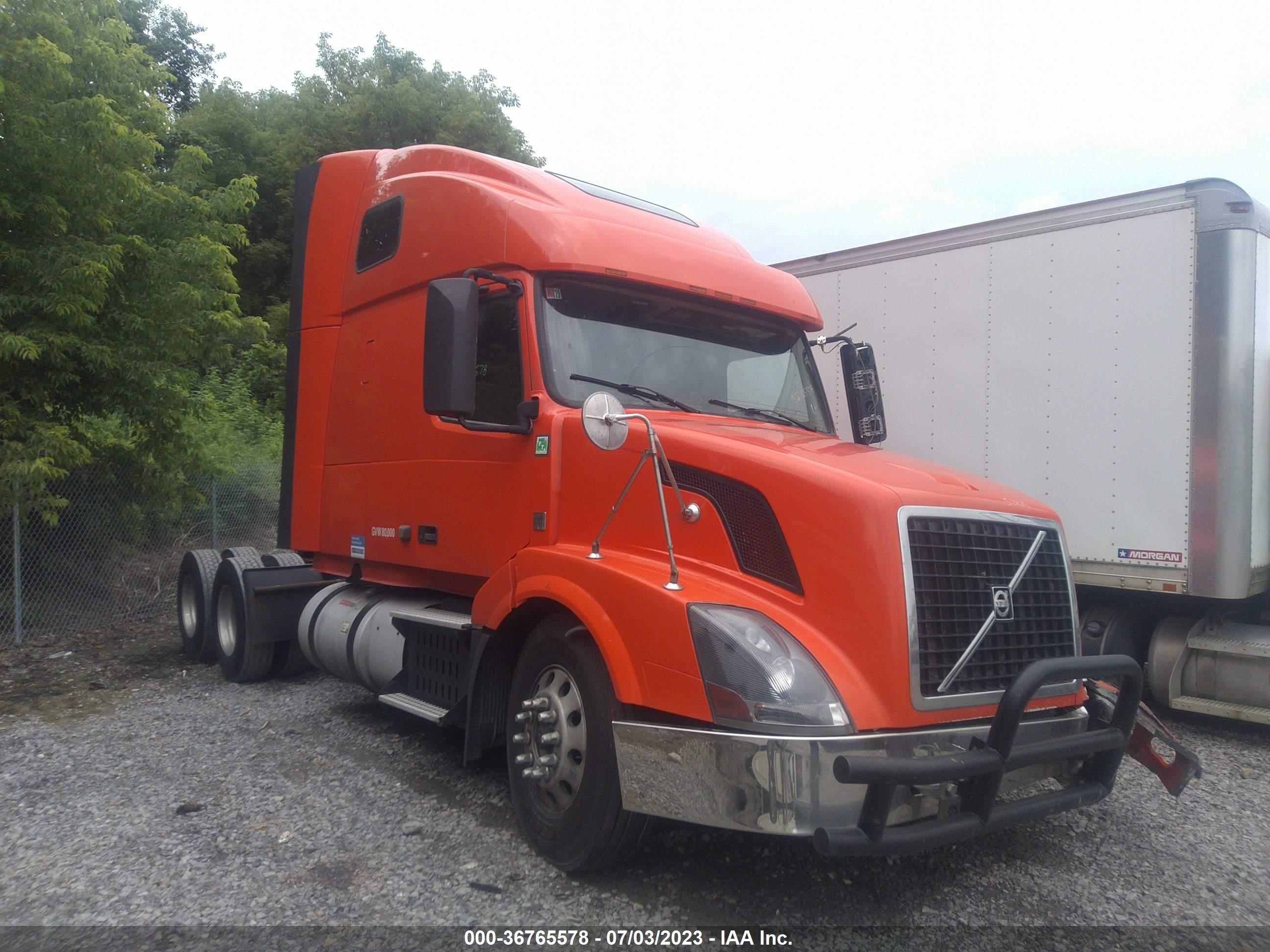 VOLVO NULL 2015 4v4nc9ej3fn911653