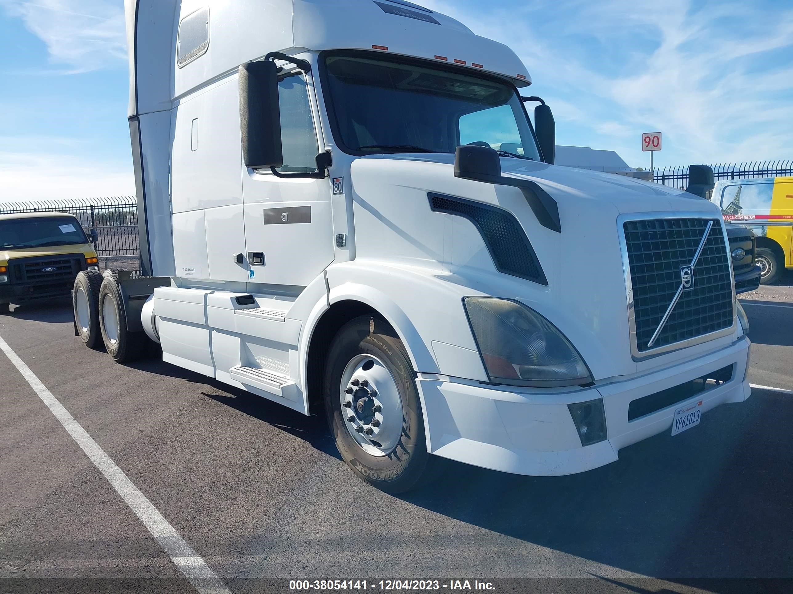 VOLVO NULL 2015 4v4nc9ej4fn908812