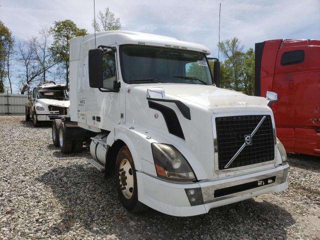 VOLVO VN VNL 2010 4v4nc9ej6an282480