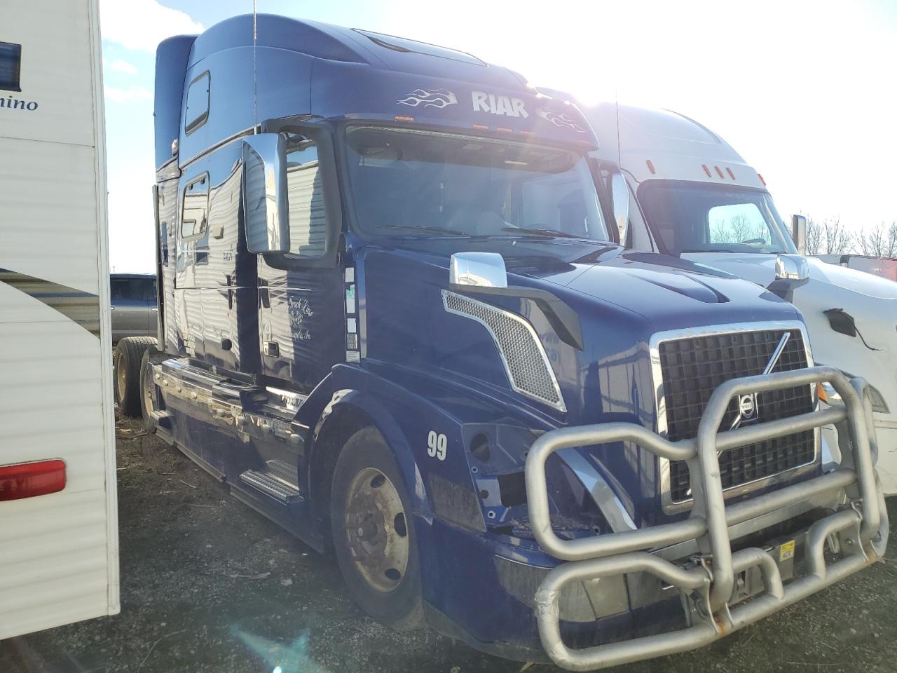 VOLVO ALL 2016 4v4nc9ej8gn950661