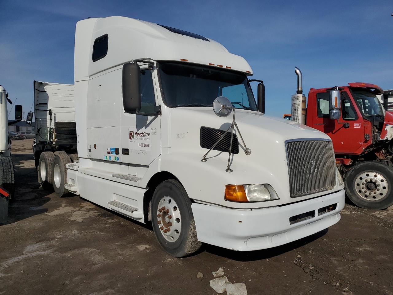 VOLVO NULL 2001 4v4nc9jhx1n318304