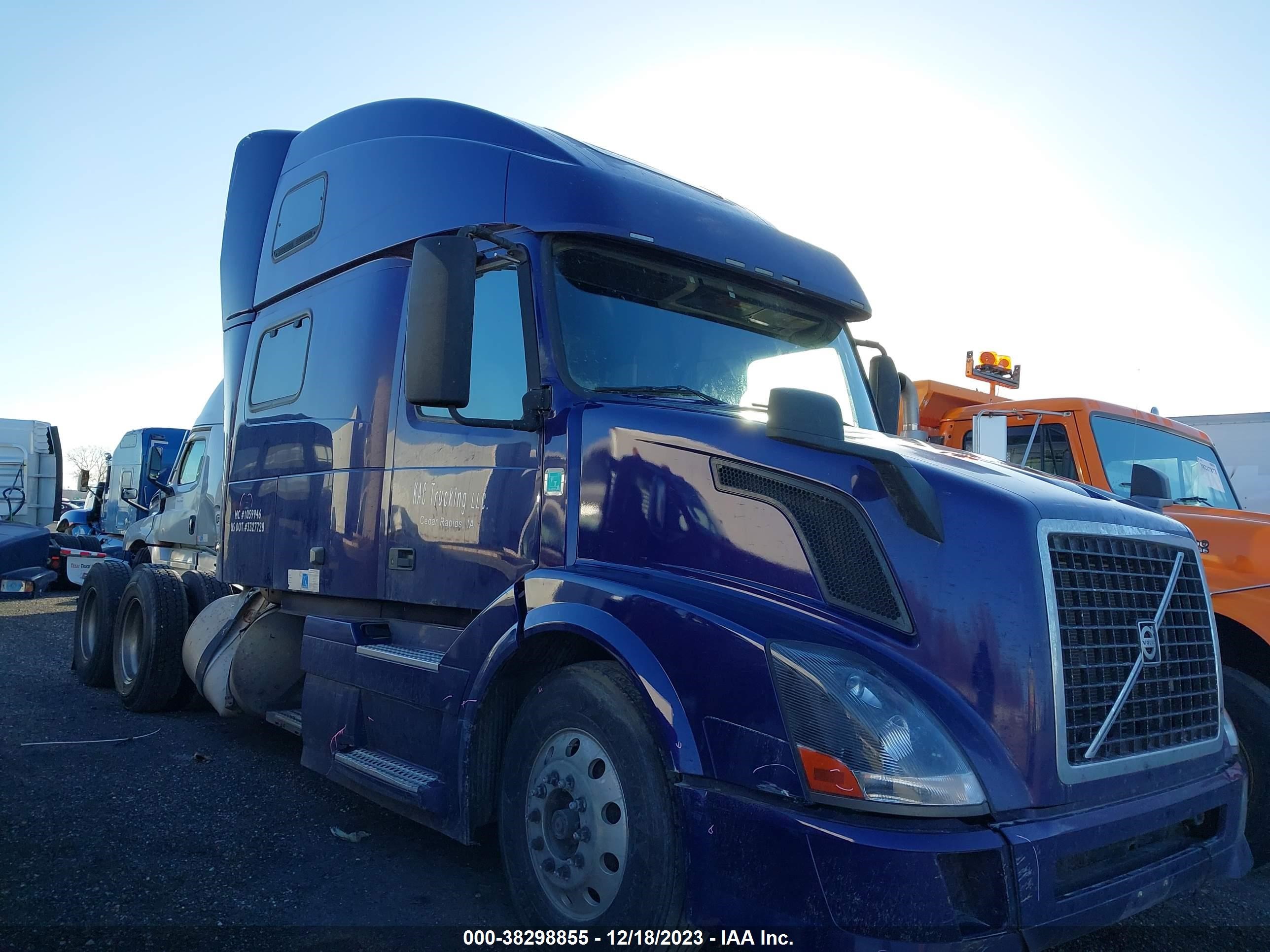 VOLVO NULL 2012 4v4nc9tg9cn545457