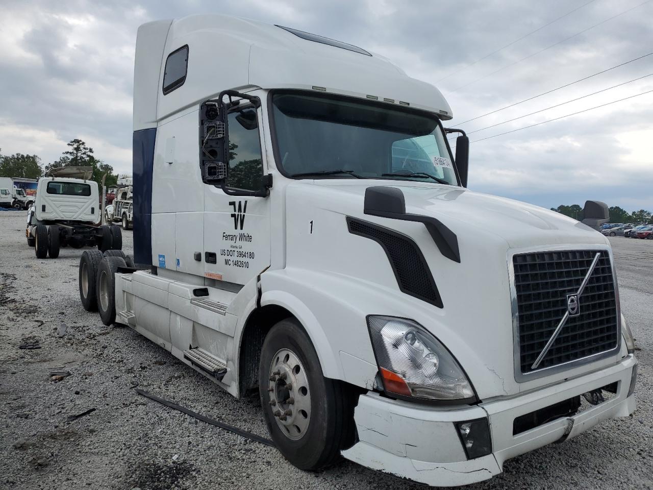 VOLVO NULL 2013 4v4nc9th8dn145612