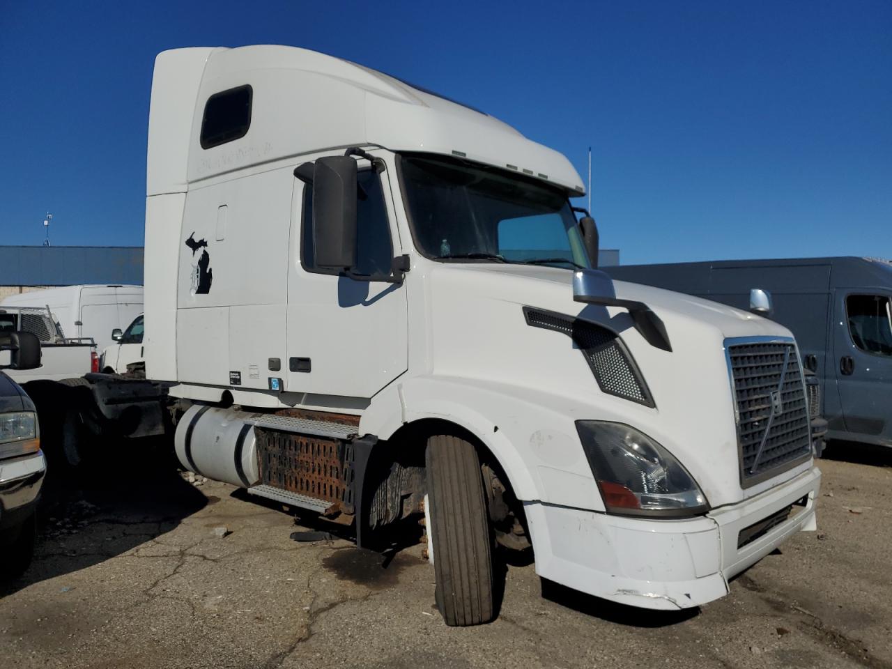 VOLVO NULL 2013 4v4nc9th8dn567380