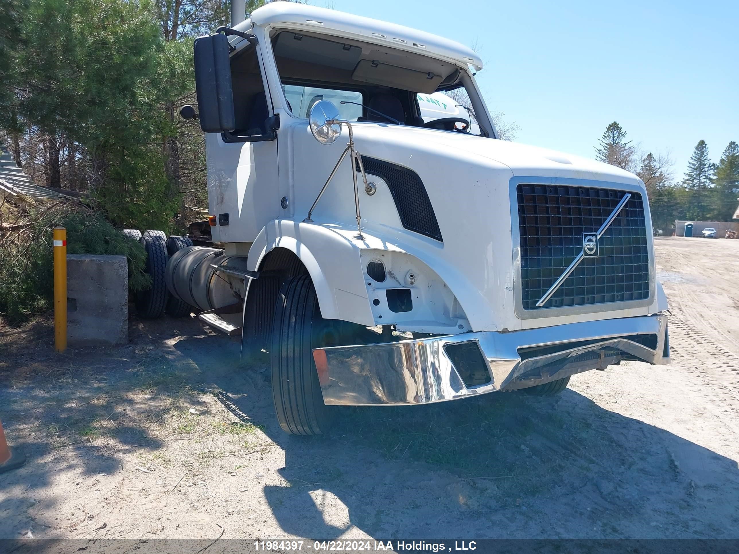 VOLVO NULL 2007 4v4nc9tj07n483304