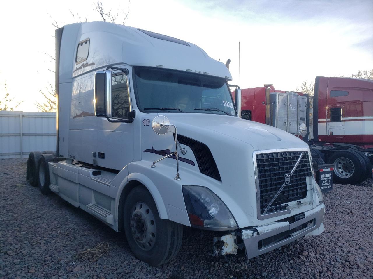 VOLVO ALL 2010 4v4nc9tjxan286115