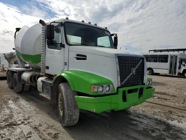 VOLVO VHD 2016 4v5kc9df5gn945851