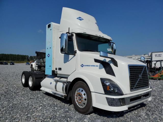 VOLVO VN VNL 2015 4v5nc9ug7fn928635