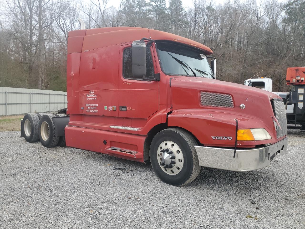 VOLVO ALL 1999 4vg7dbjh1xn762227