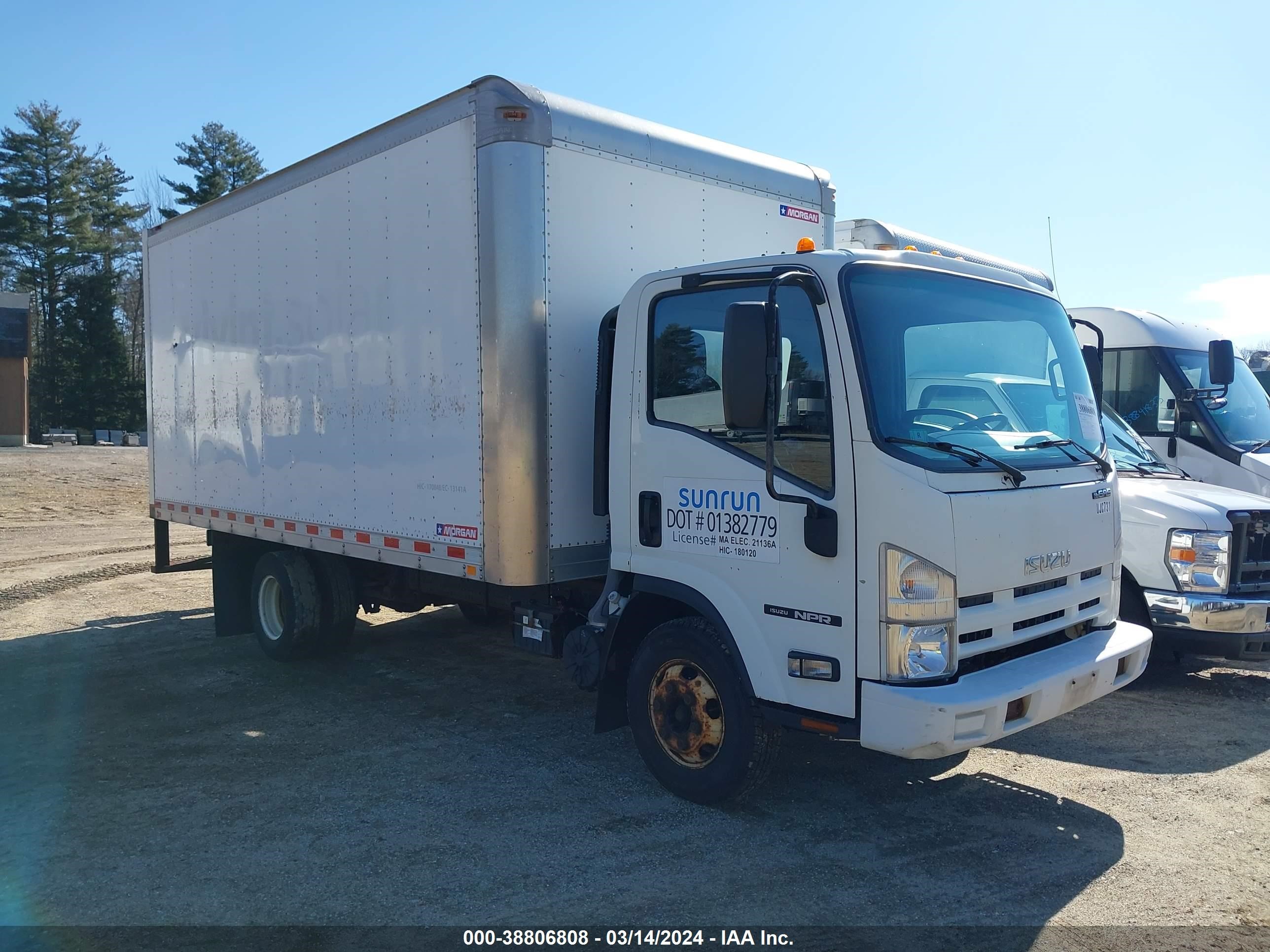 ISUZU NPR 2014 54db4w1b5es805533