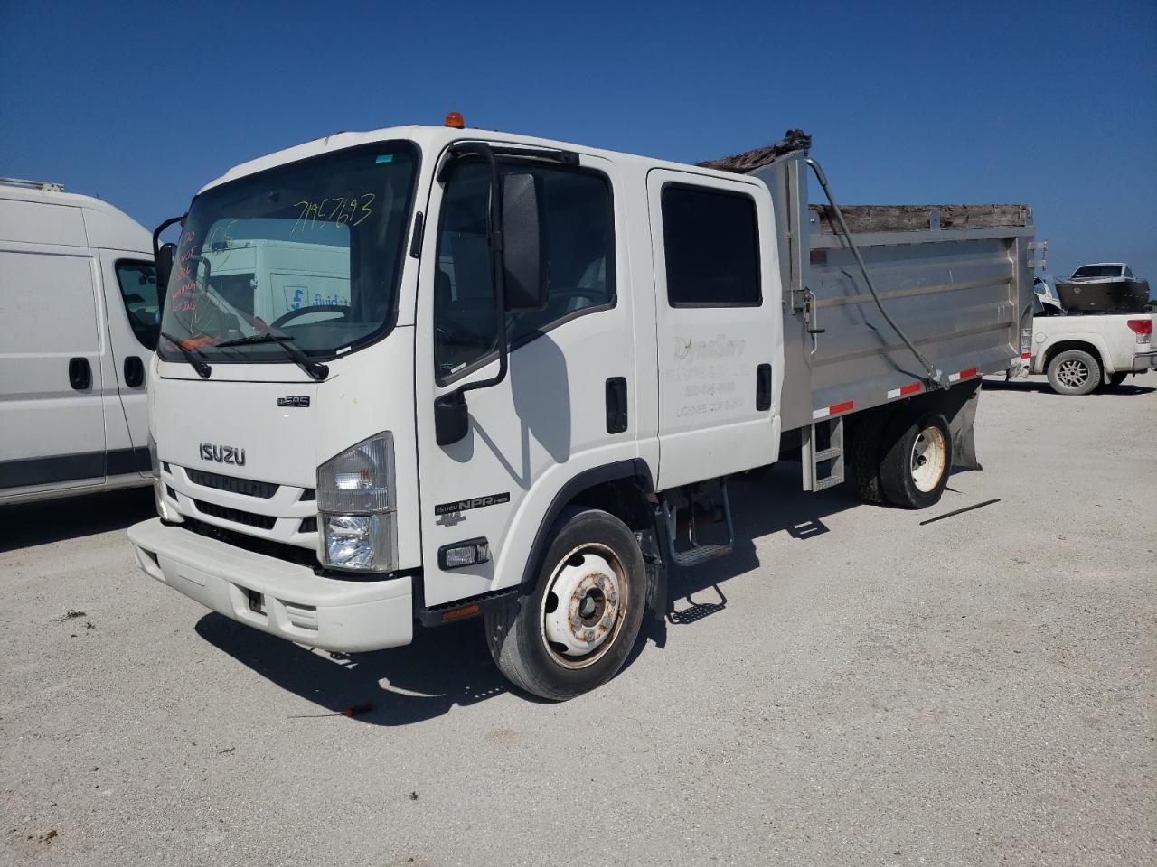 ISUZU NULL 2018 54dc4j1b7js801274