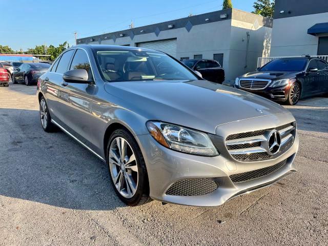 MERCEDES-BENZ C 300 2016 55swf4jb1gu118973