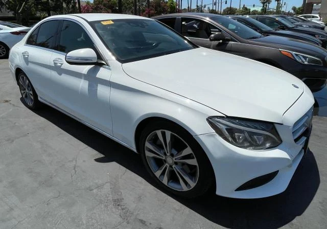 MERCEDES-BENZ C-CLASS 2015 55swf4jb5fu066004