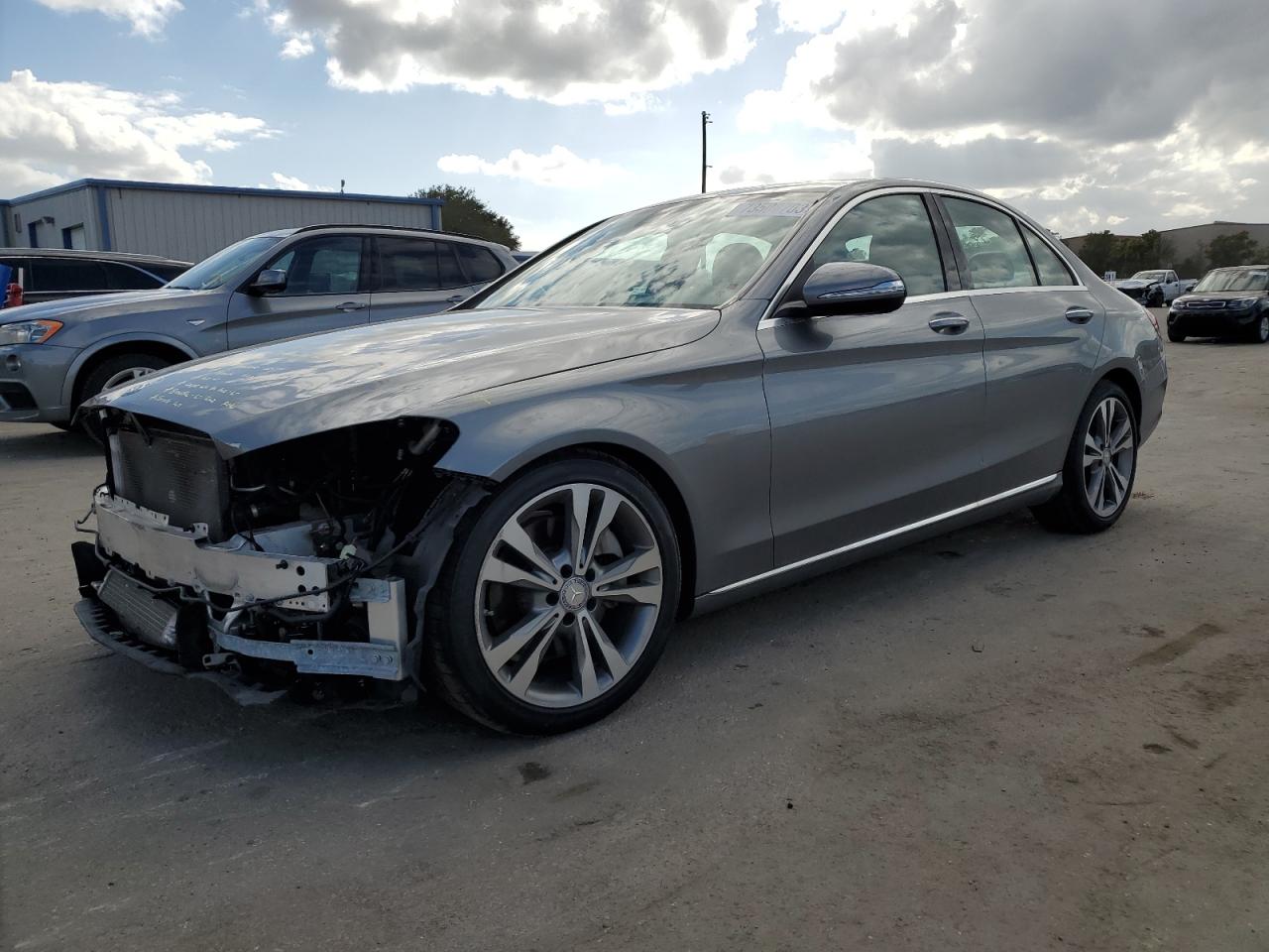 MERCEDES-BENZ C-KLASSE 2015 55swf4kb3fu008245