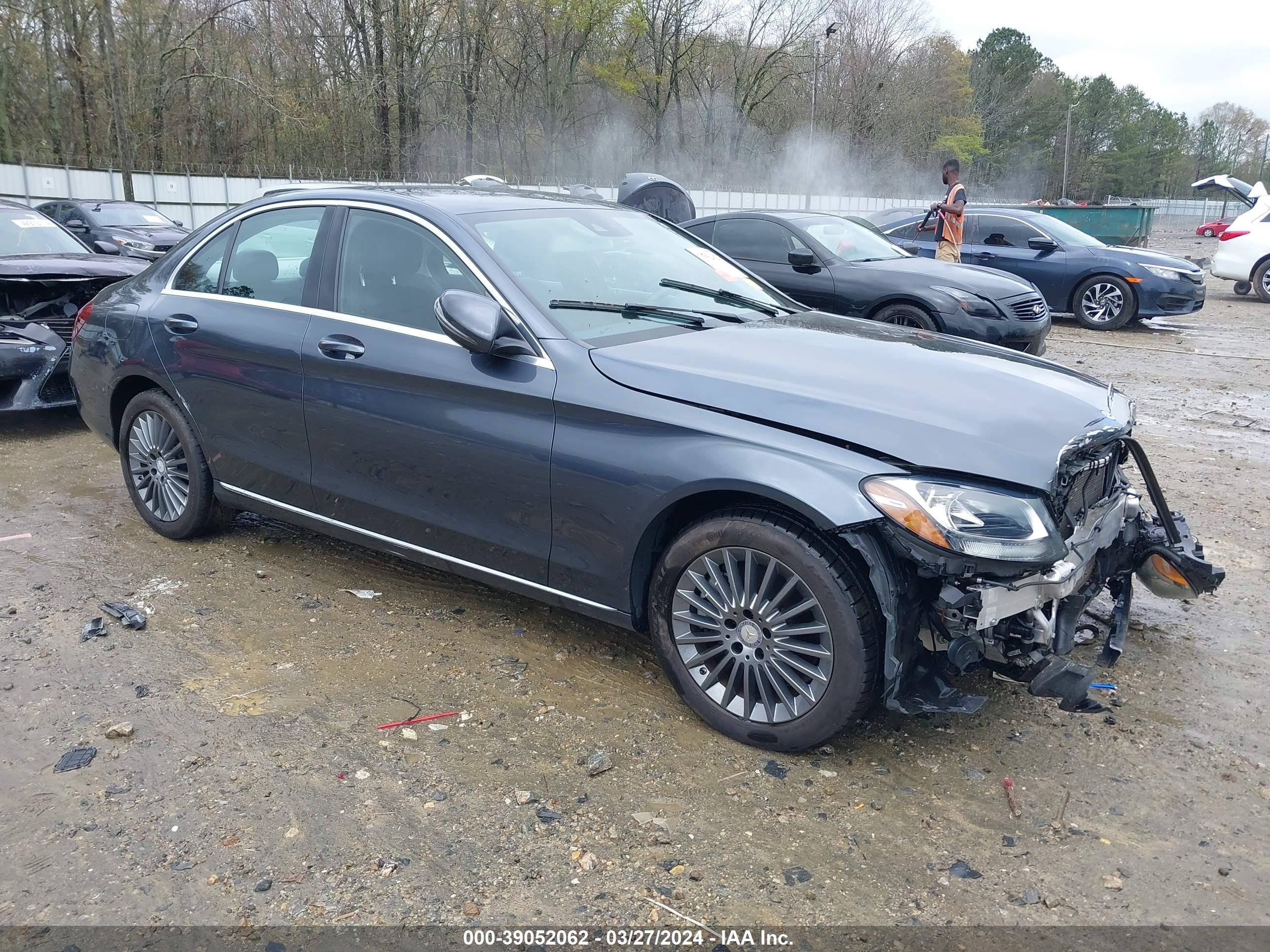 MERCEDES-BENZ C-KLASSE 2016 55swf4kb4gu143798