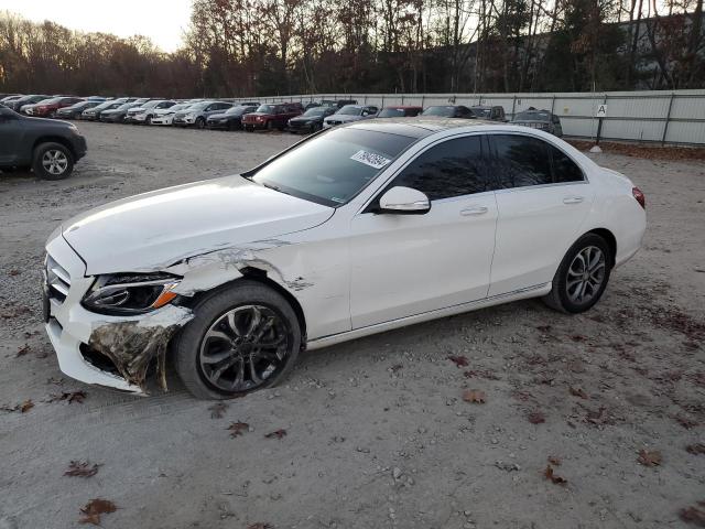 MERCEDES-BENZ C 300 4MAT 2015 55swf4kbxfu009585