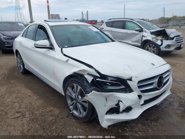 MERCEDES-BENZ C-CLASS 2018 55swf4kbxju260017