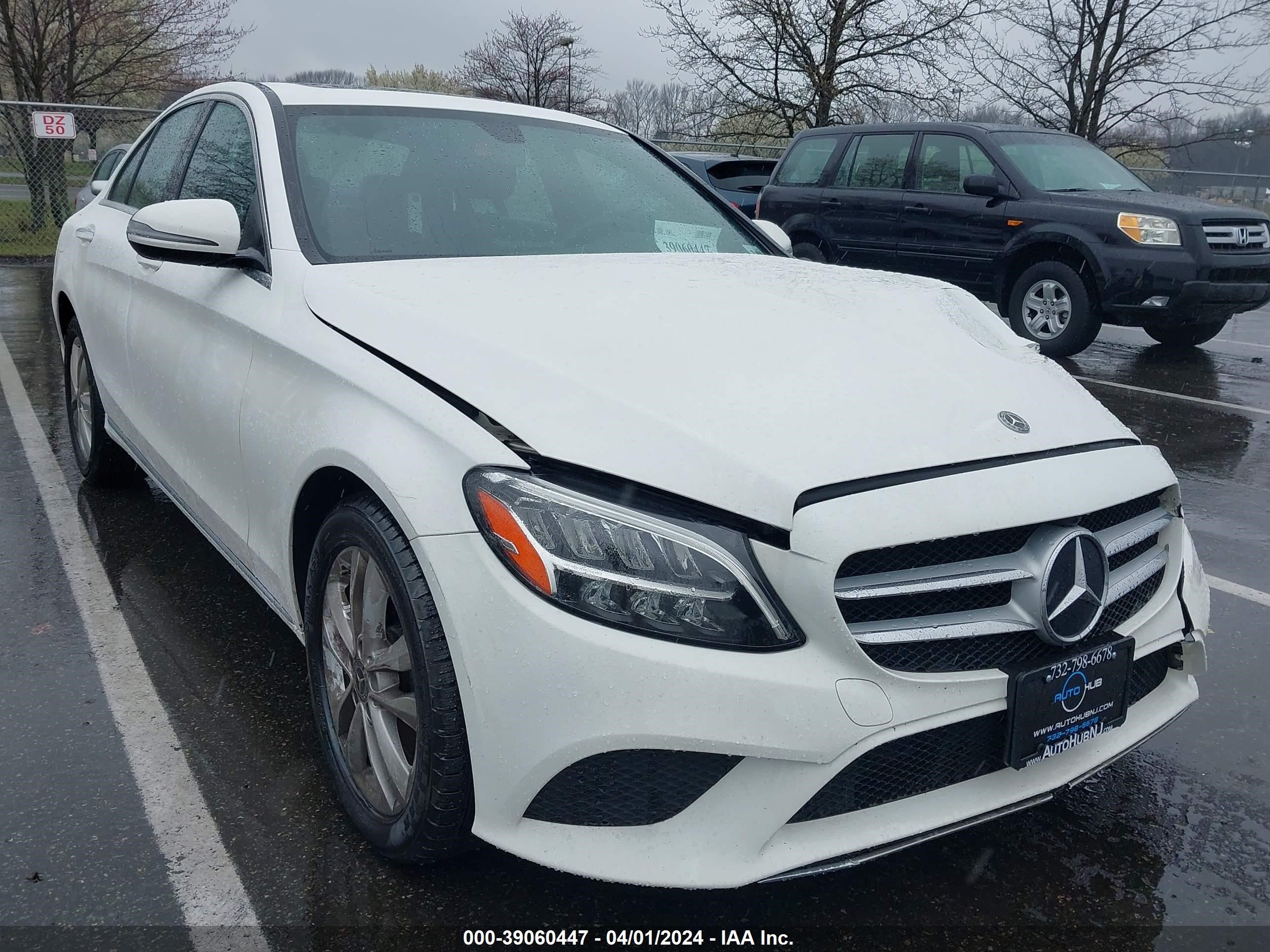 MERCEDES-BENZ C-CLASS 2019 55swf8eb1ku318374