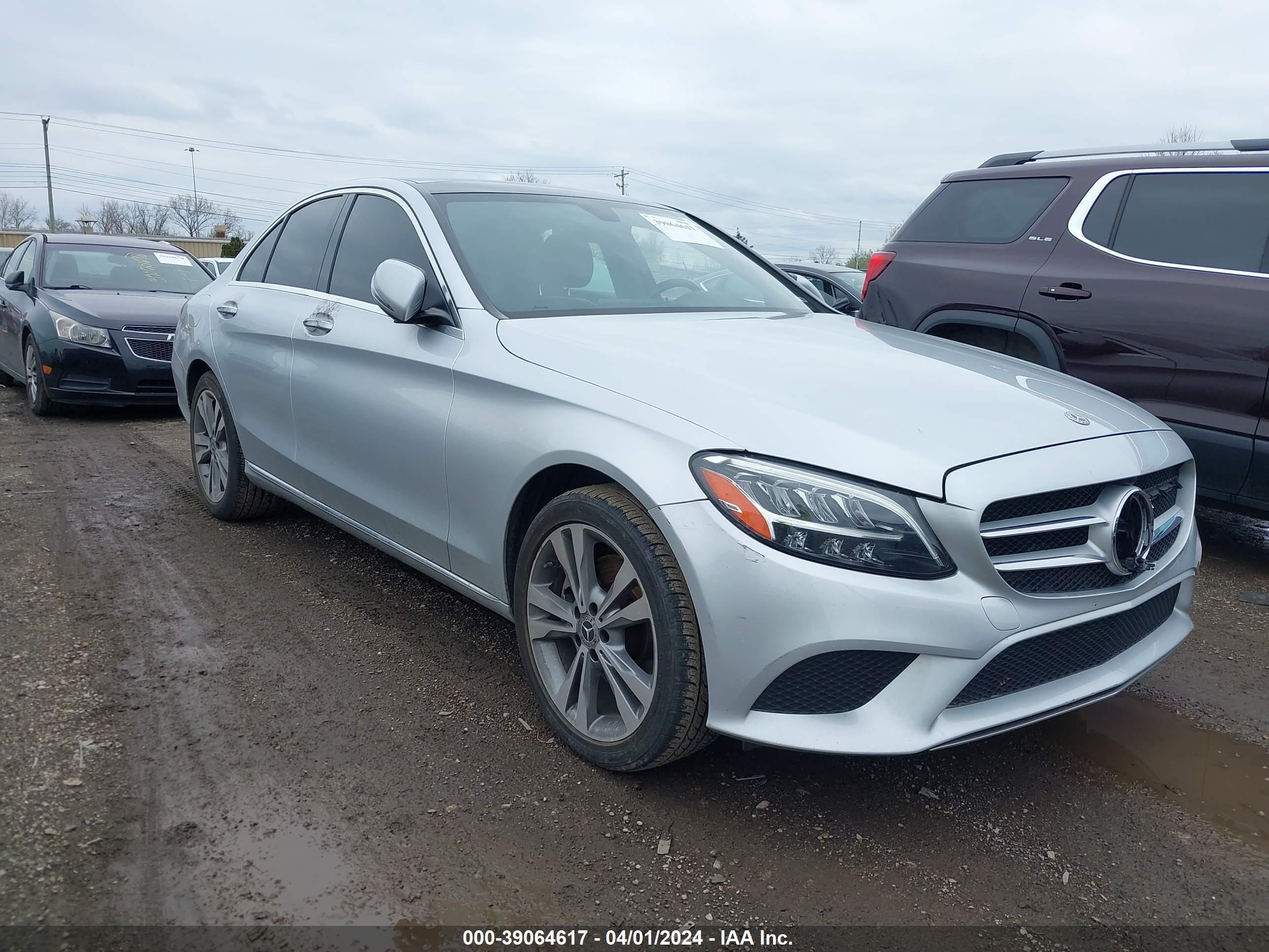 MERCEDES-BENZ C-KLASSE 2019 55swf8eb7ku290824