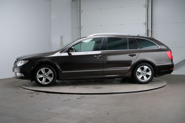 SKODA SUPERB 2014 57898789878987898