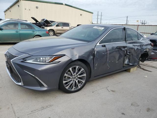 LEXUS ES300 2019 58ab21b15ku002017