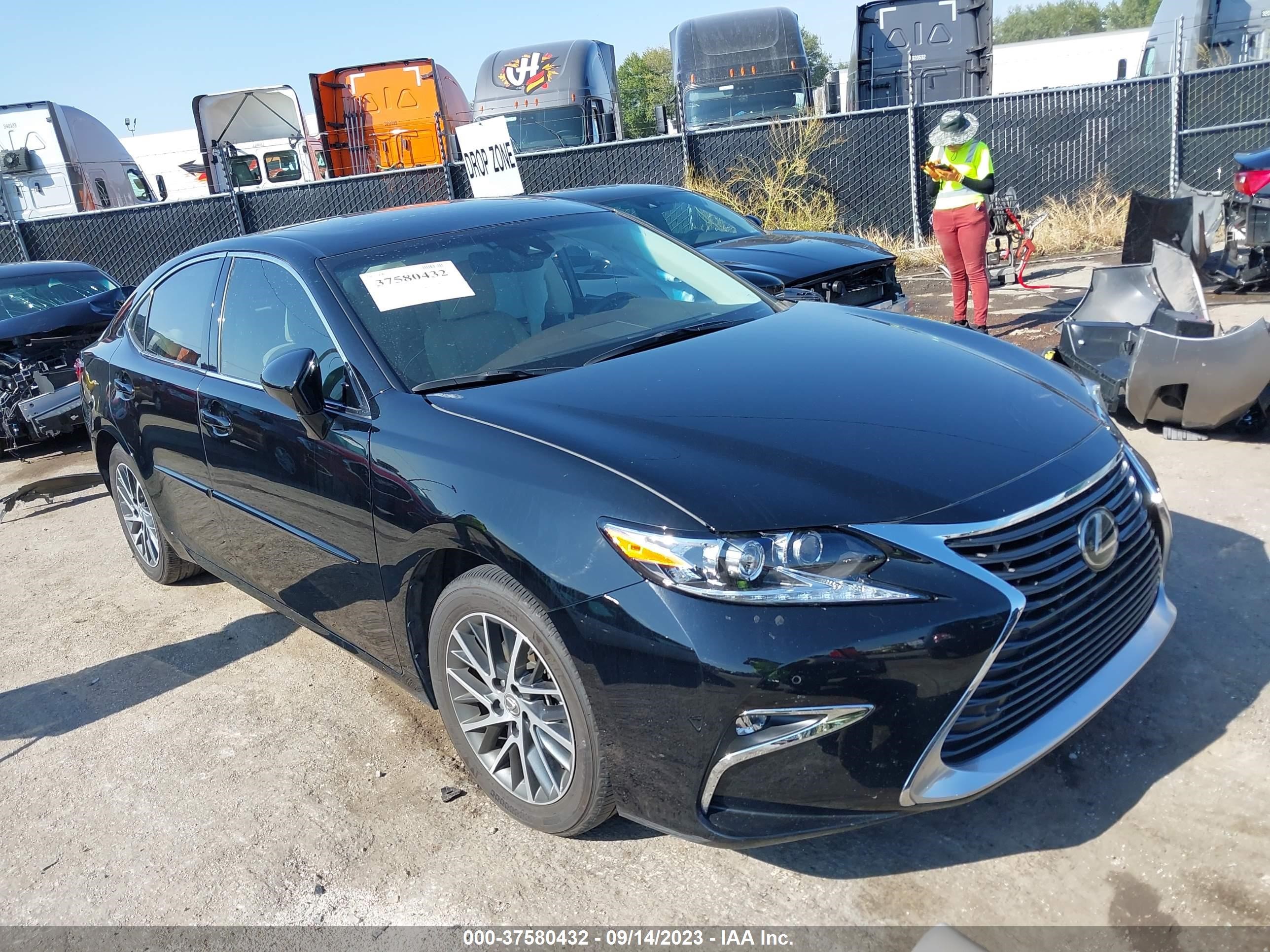 LEXUS ES 2017 58abk1gg4hu048461