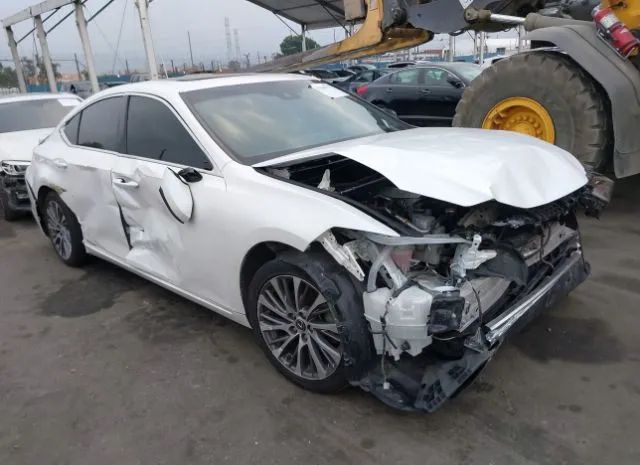 LEXUS ES 2020 58ad21b11lu011355