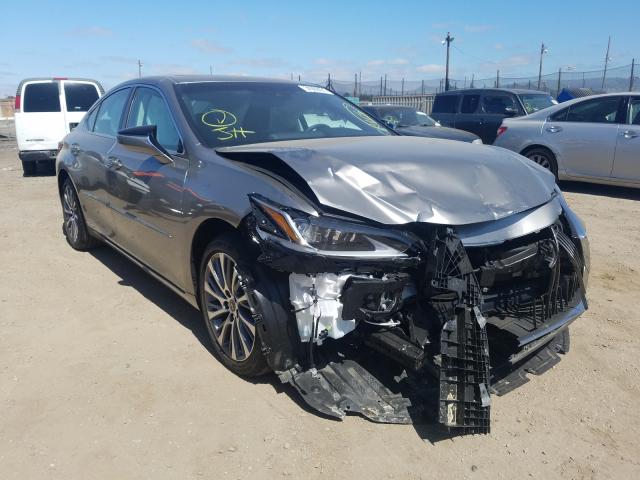 LEXUS ES 300H 2020 58ad21b14lu008434