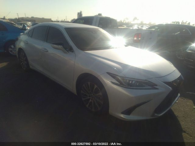 LEXUS ES 2020 58ad21b15lu010256