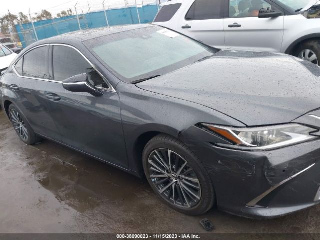 LEXUS ES 300H 2023 58ada1c19pu032039