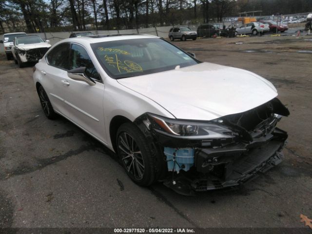 LEXUS ES 2022 58adz1b18nu115615