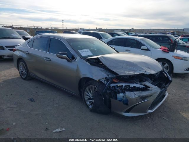 LEXUS ES 300H 2021 58afa1c12mu008024