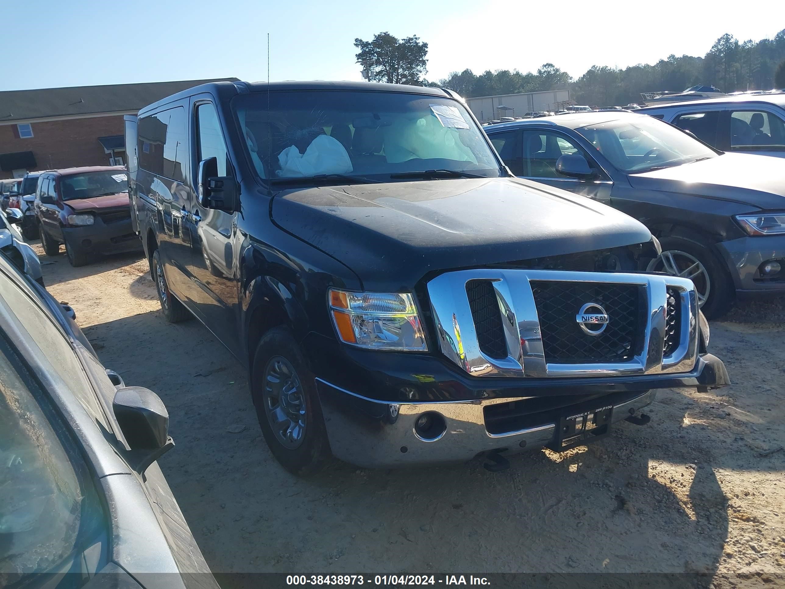 NISSAN NV 2017 5bzaf0aa6hn852099