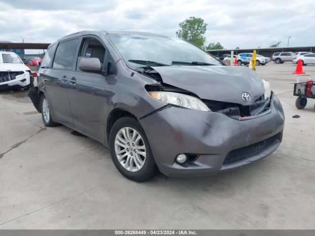 TOYOTA SIENNA 2014 5cdyk3dc4es419847