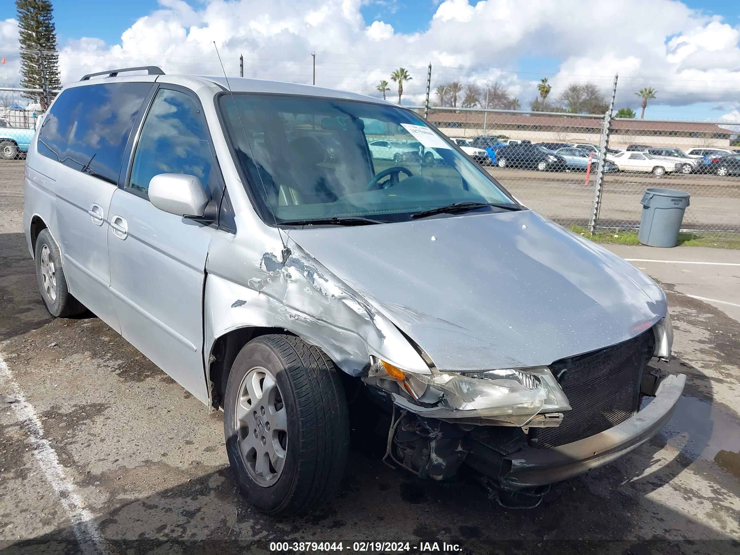 HONDA ODYSSEY 2004 5fnrl18884b146667