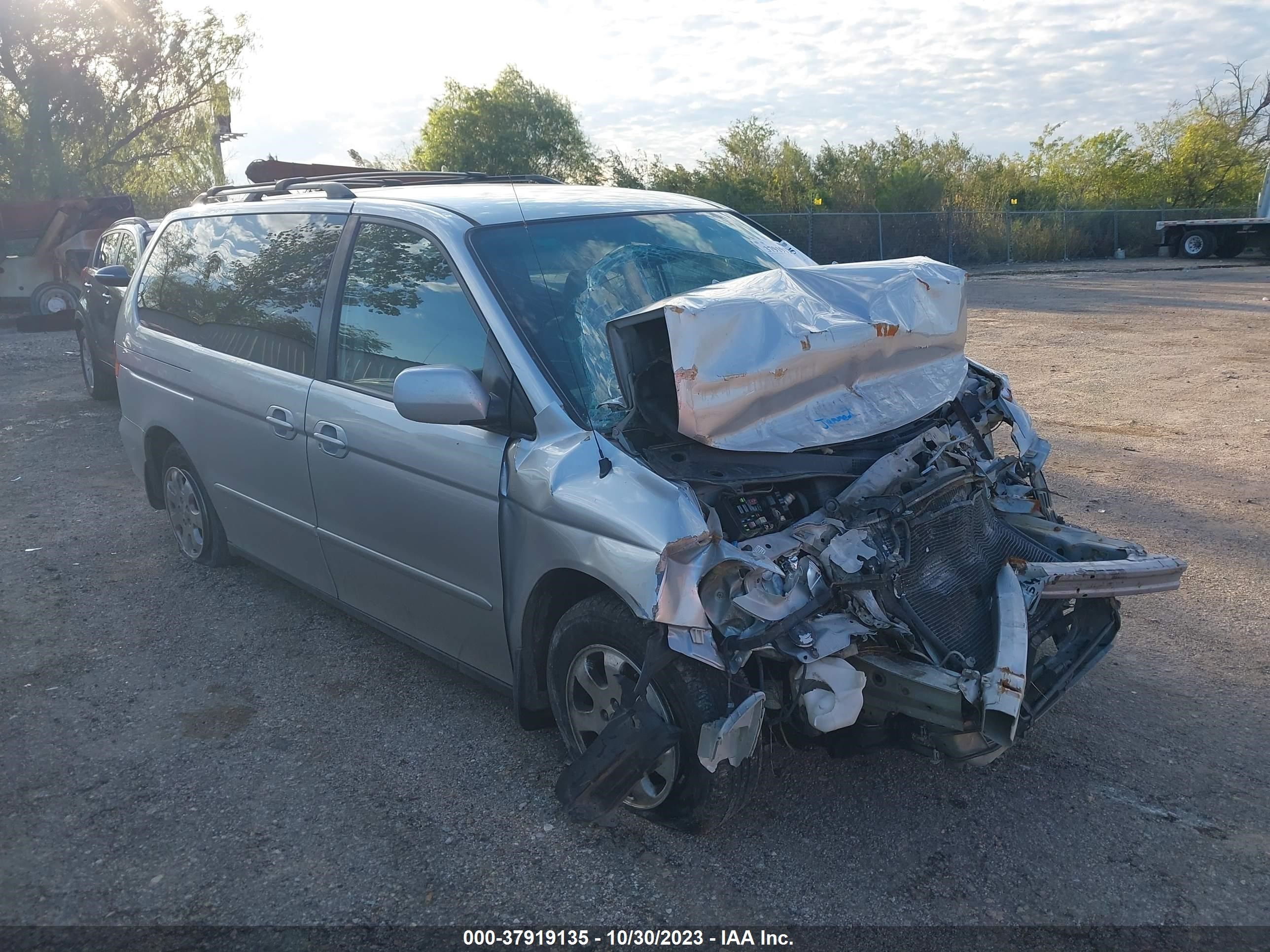 HONDA ODYSSEY 2003 5fnrl18913b120998