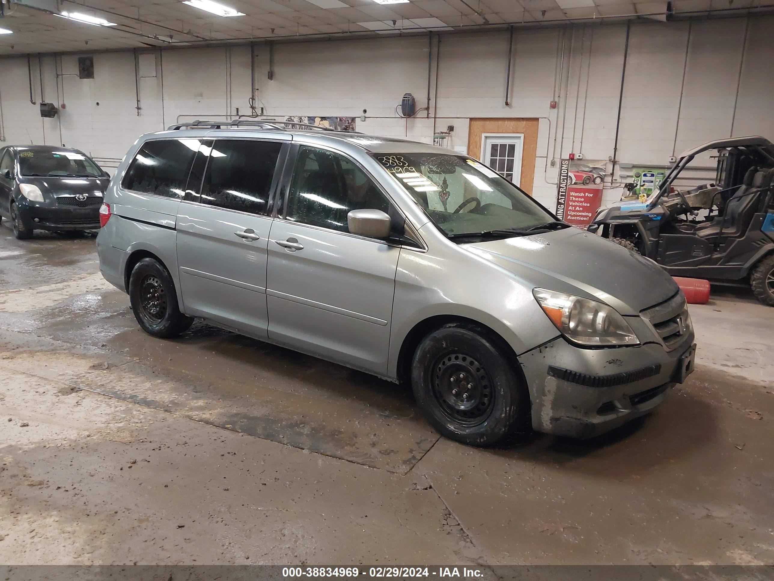 HONDA ODYSSEY 2005 5fnrl38625b058208