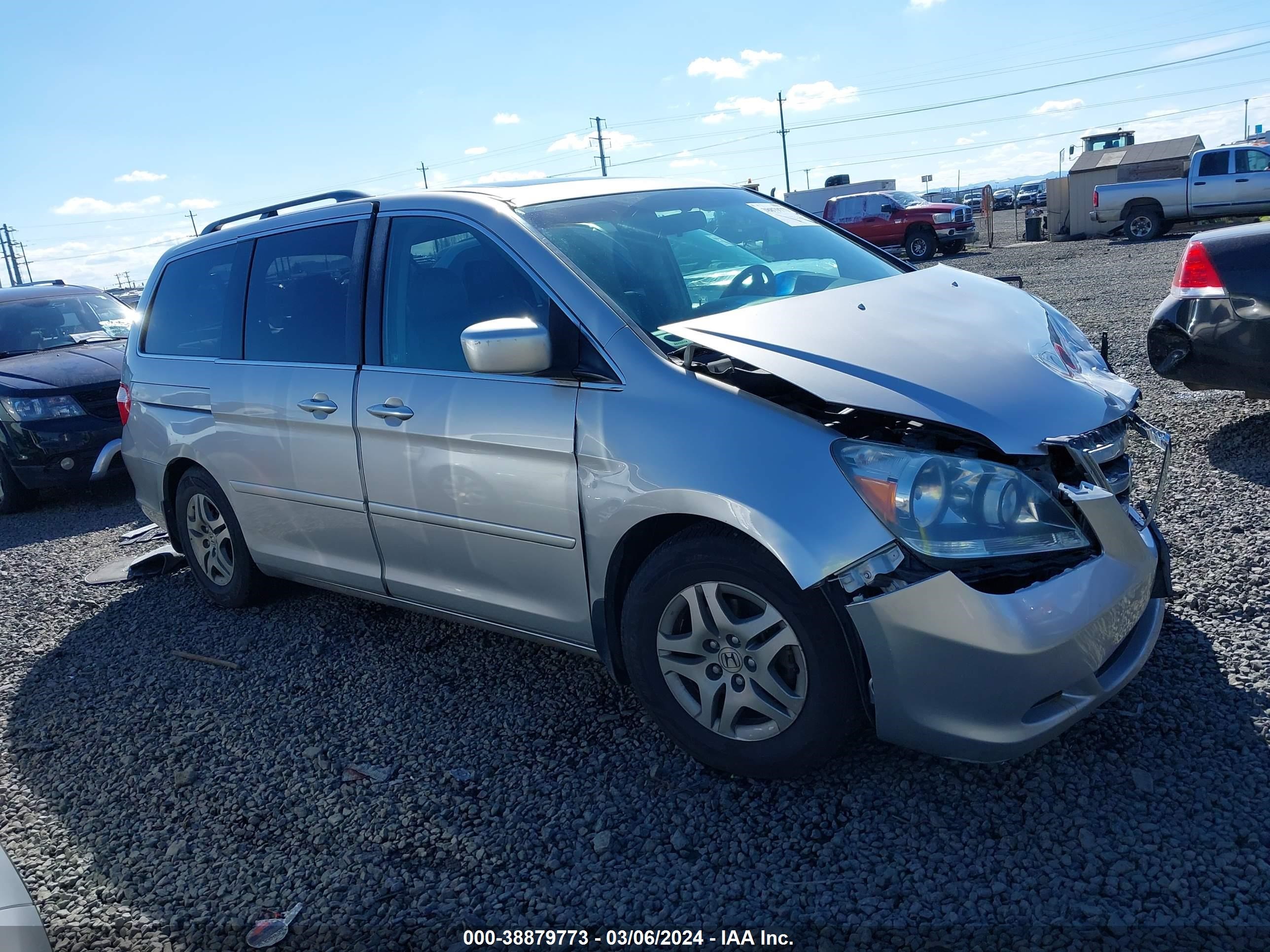 HONDA ODYSSEY 2005 5fnrl38635b041305