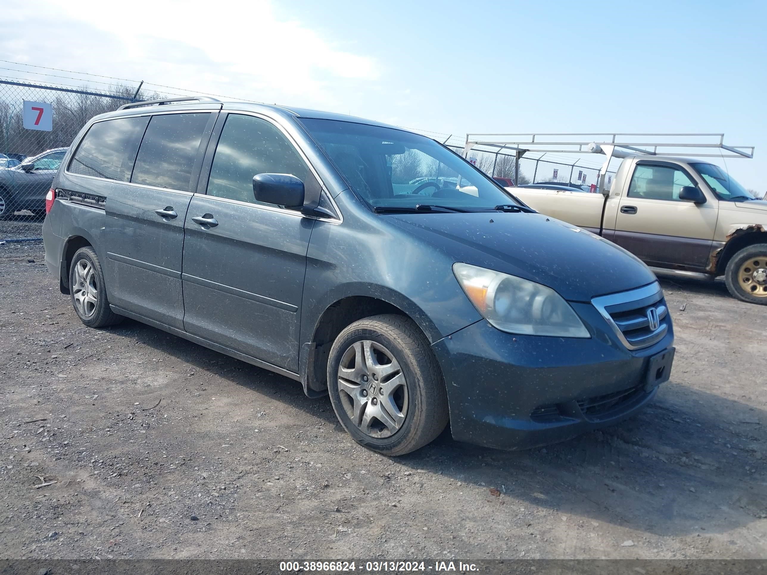 HONDA ODYSSEY 2006 5fnrl38646b426521