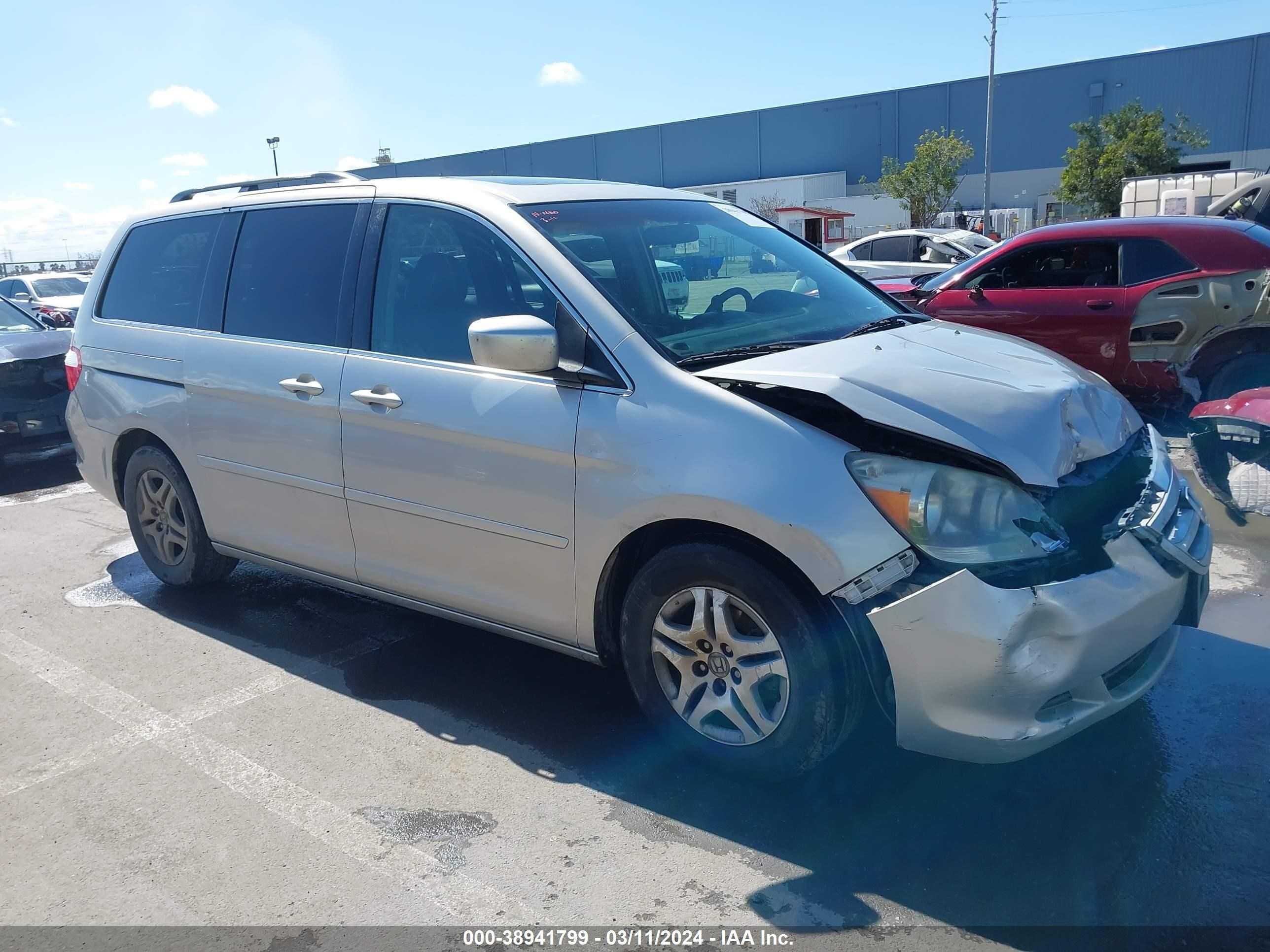 HONDA ODYSSEY 2005 5fnrl38665b025941